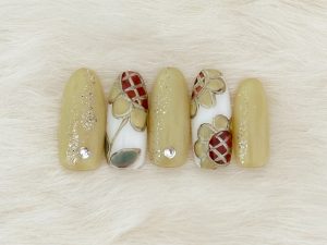 夏の指先に咲くネイルアート！2025年7月のネイルサンプルのご紹介